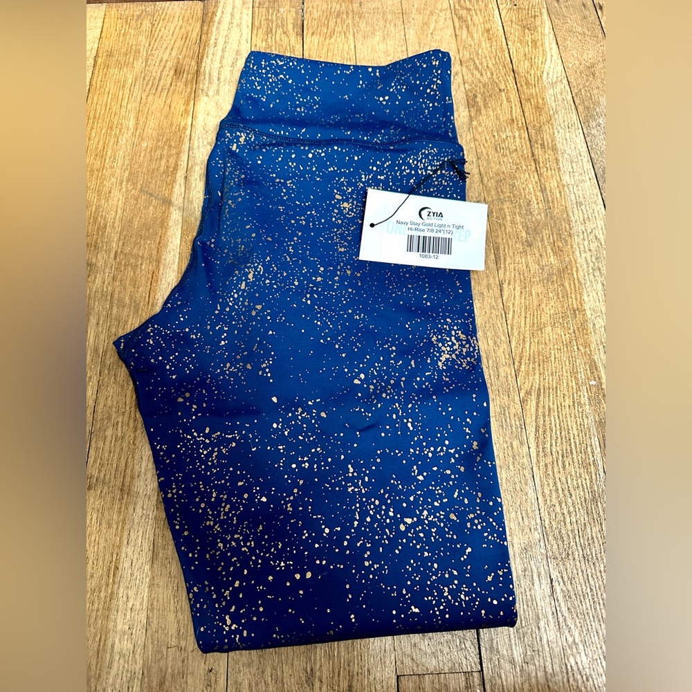 Navy and gold Zyia Light n Tight size 12